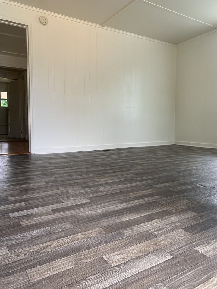 1015 Parker St #1 - Photo 3 of 6