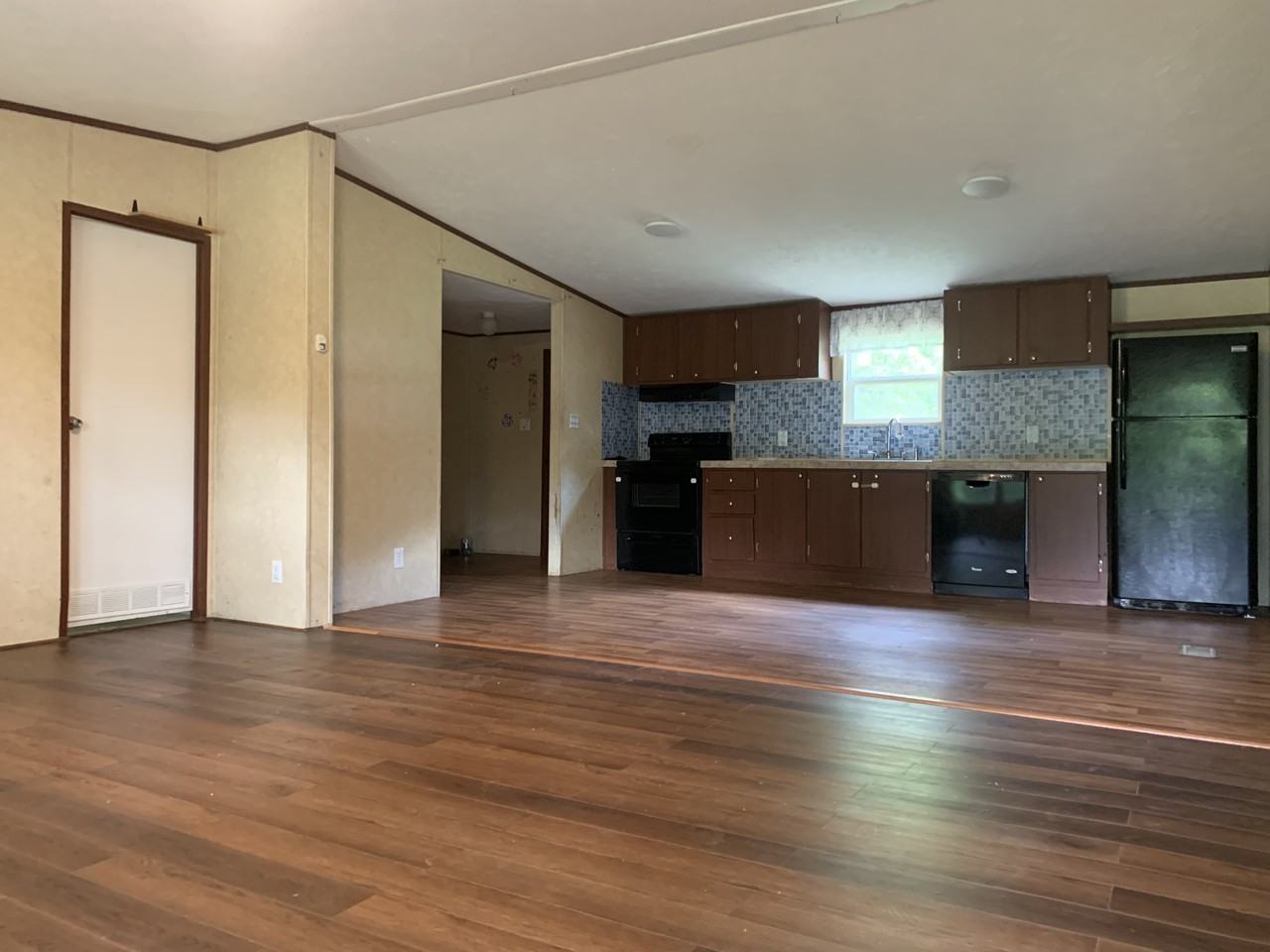 3457 Walkup Ave #1 - Photo 4 of 4