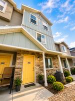 featured image of 216 S Carterville Rd
