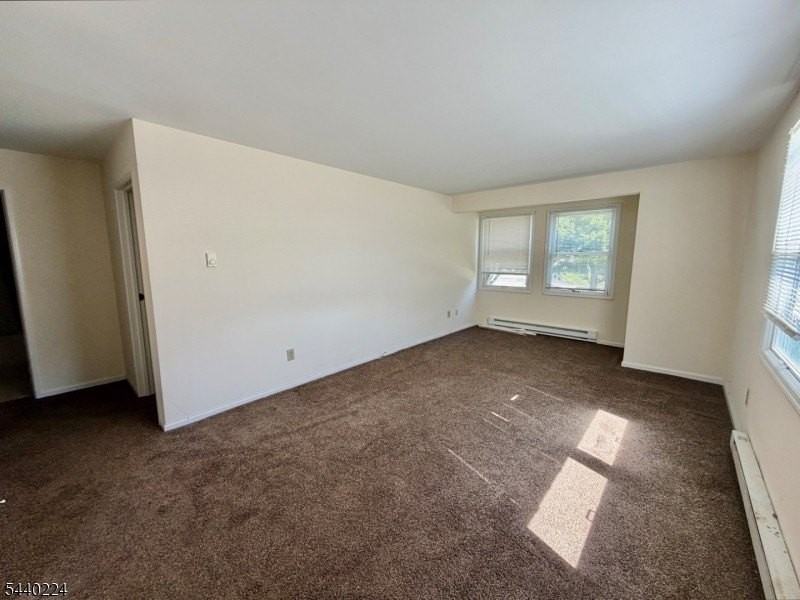 7 Oak Ridge Rd - Photo 2 of 7