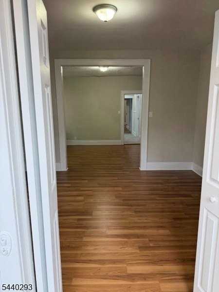 431 S 14th St - Photo 4 of 7