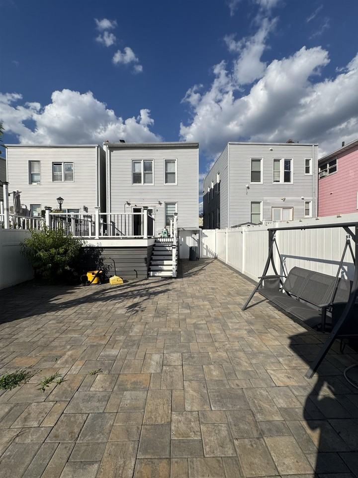 395 Cator Ave #1 - Photo 7 of 15