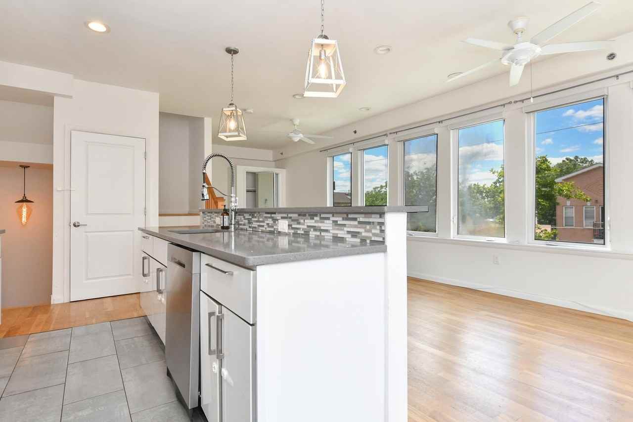 58 Giles Ave #3 - Photo 4 of 29