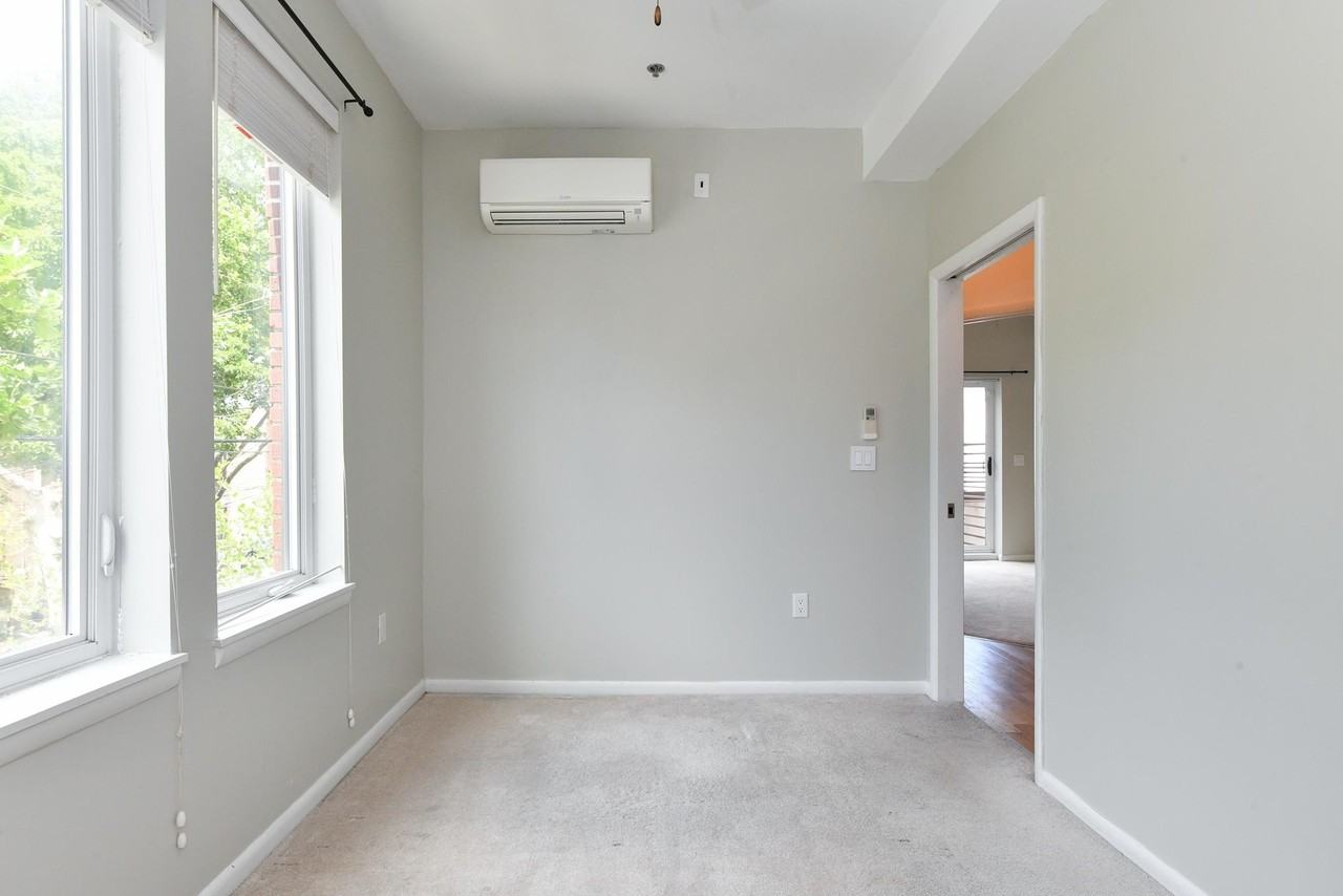 58 Giles Ave #3 - Photo 6 of 29