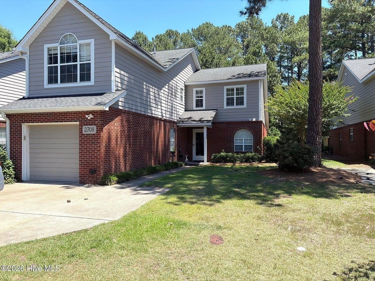 2708 Townes Dr - Photo 2 of 6