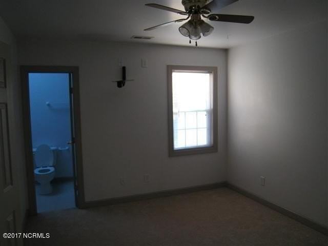 131 Starling Rd ## 2 - Photo 4 of 7