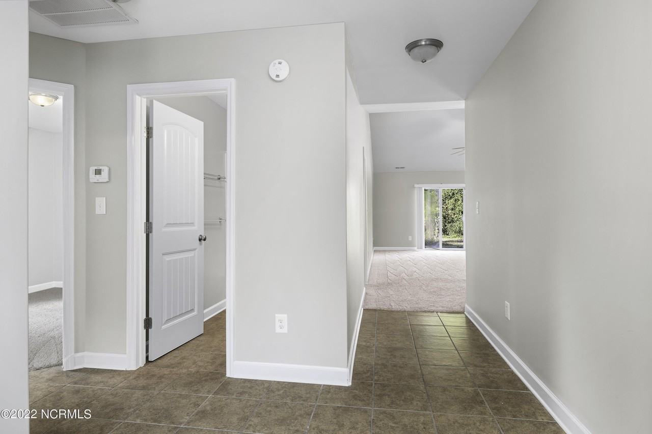 1629 Murrill Hill Rd - Photo 2 of 16