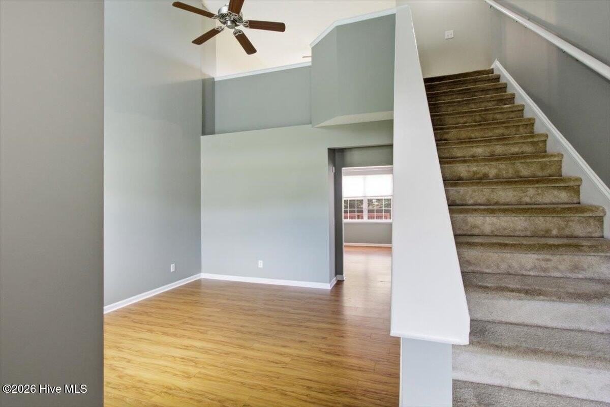 103 Briar Hollow Dr - Photo 6 of 40