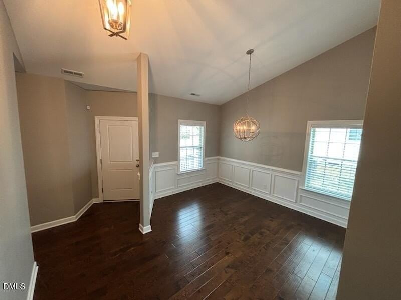 445 Pine Burr St - Photo 6 of 24