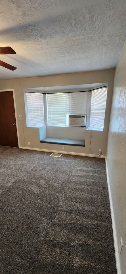 585 S 1200 W #UP - Photo 5 of 21