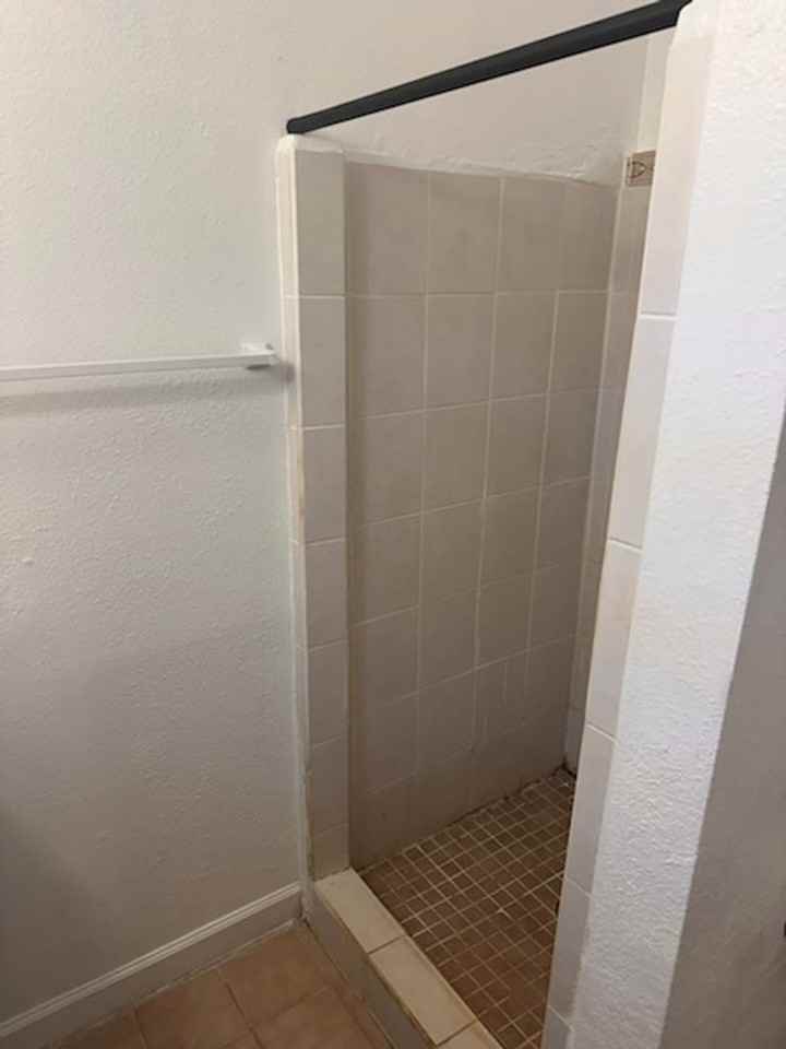 6915 Lekia Pl - Photo 7 of 8