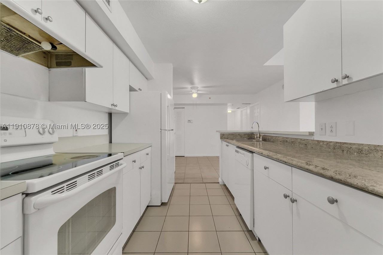 15400 Sw 284th St #1312 - Photo 6 of 22