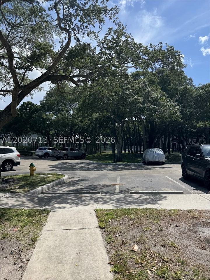 2301 Nw 33rd St #107 - Photo 3 of 42