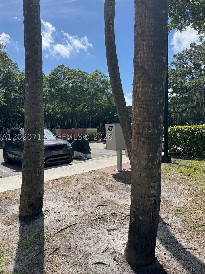 2301 Nw 33rd St #107 - Photo 5 of 42