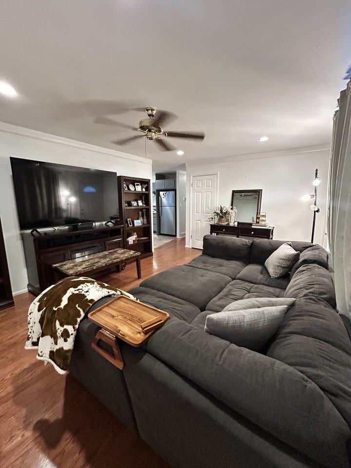 677 North 440 West Street - UP #UP - Photo 2 of 13