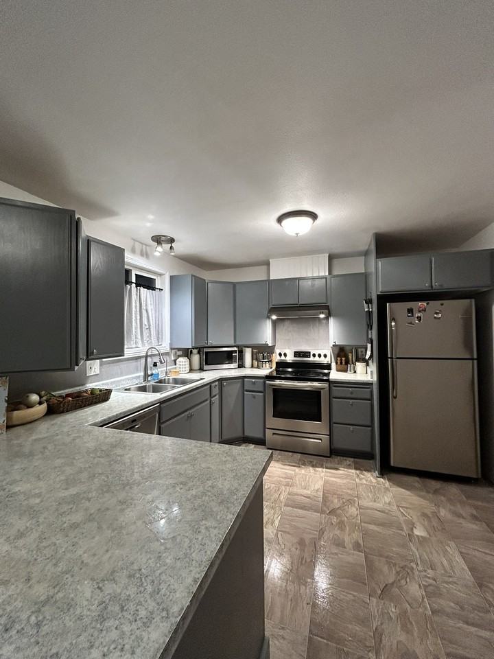 677 North 440 West Street - UP #UP - Photo 3 of 13