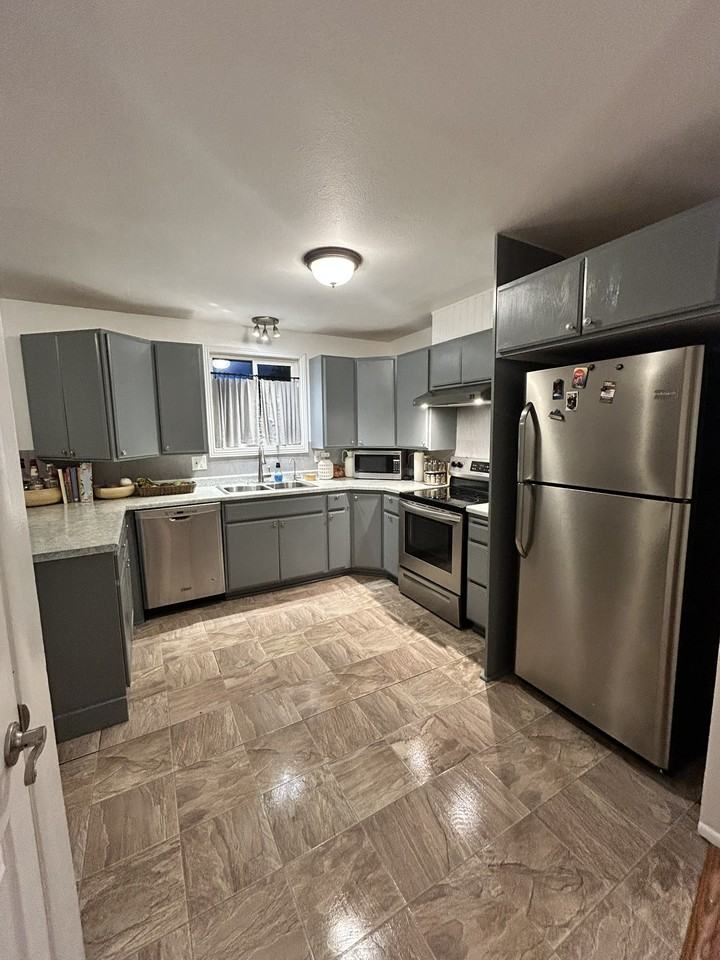 677 North 440 West Street - UP #UP - Photo 4 of 13
