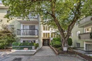 featured image of 11806 88 Ave #124