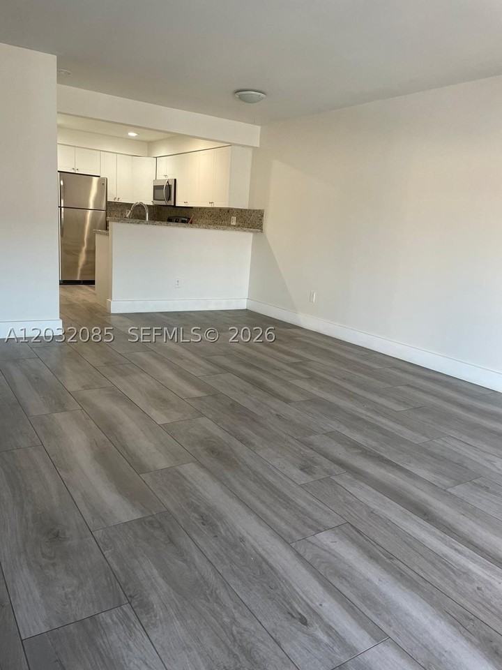 8604 Sw 156th Pl #330 - Photo 5 of 16