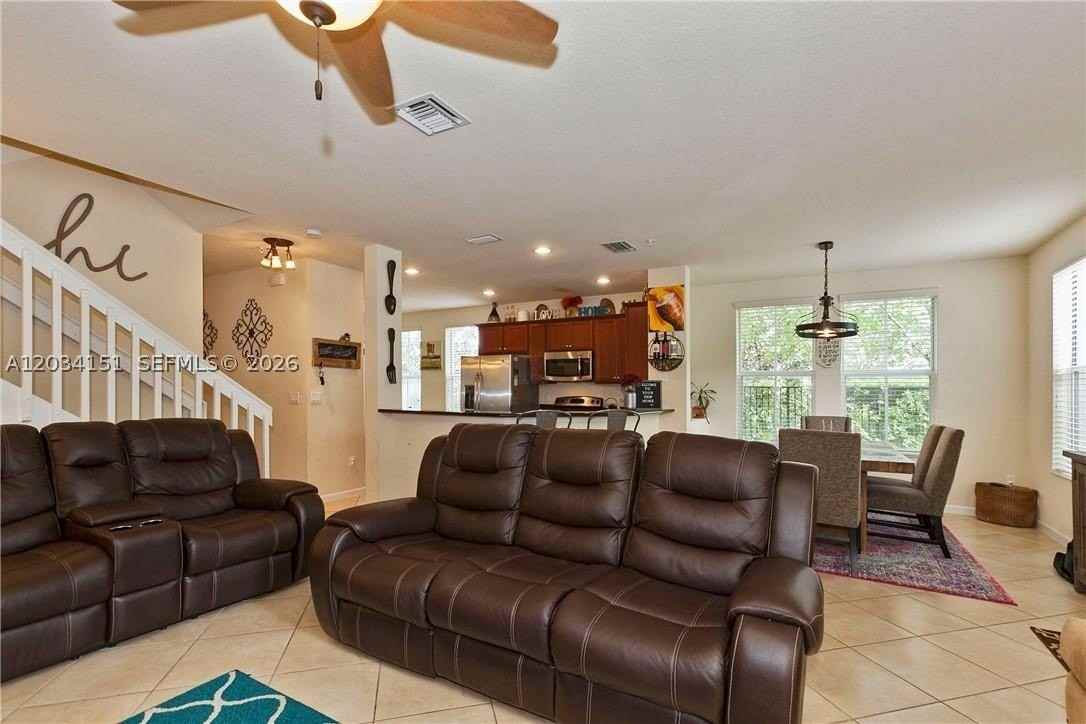 4514 Monarch Way - Photo 4 of 23
