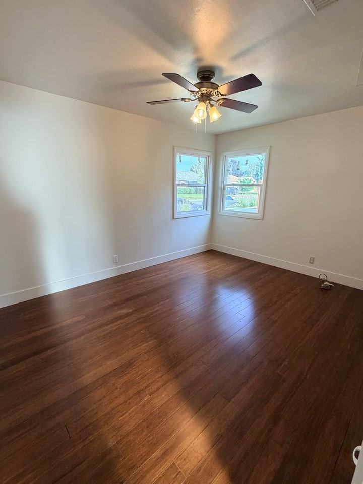408 Ramona Ave - Photo 5 of 13
