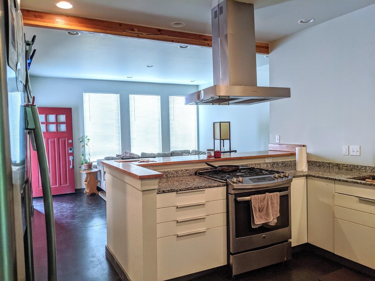 300 N Parker Ave Apt B #300B - Photo 5 of 23