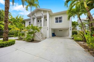 1076 Ne Little River Dr - Photo 1 of 1