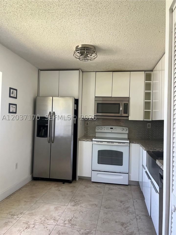 13742 Sw 147th Circle Ln #2-27 - Photo 5 of 15