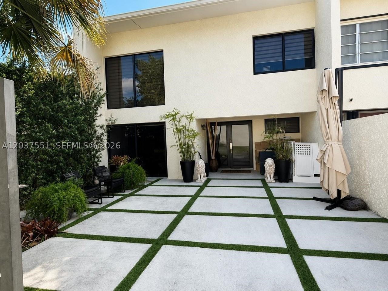 7968 Sw 105th Pl - Photo 2 of 29