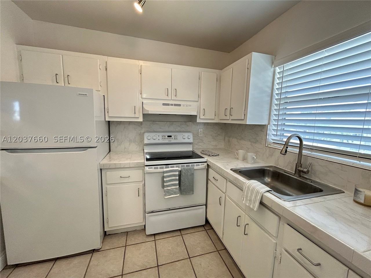 7505 Sw 82nd St #320 - Photo 7 of 38