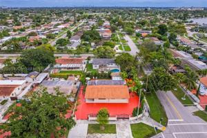 featured image of 3325 Sw 127th Ave #1