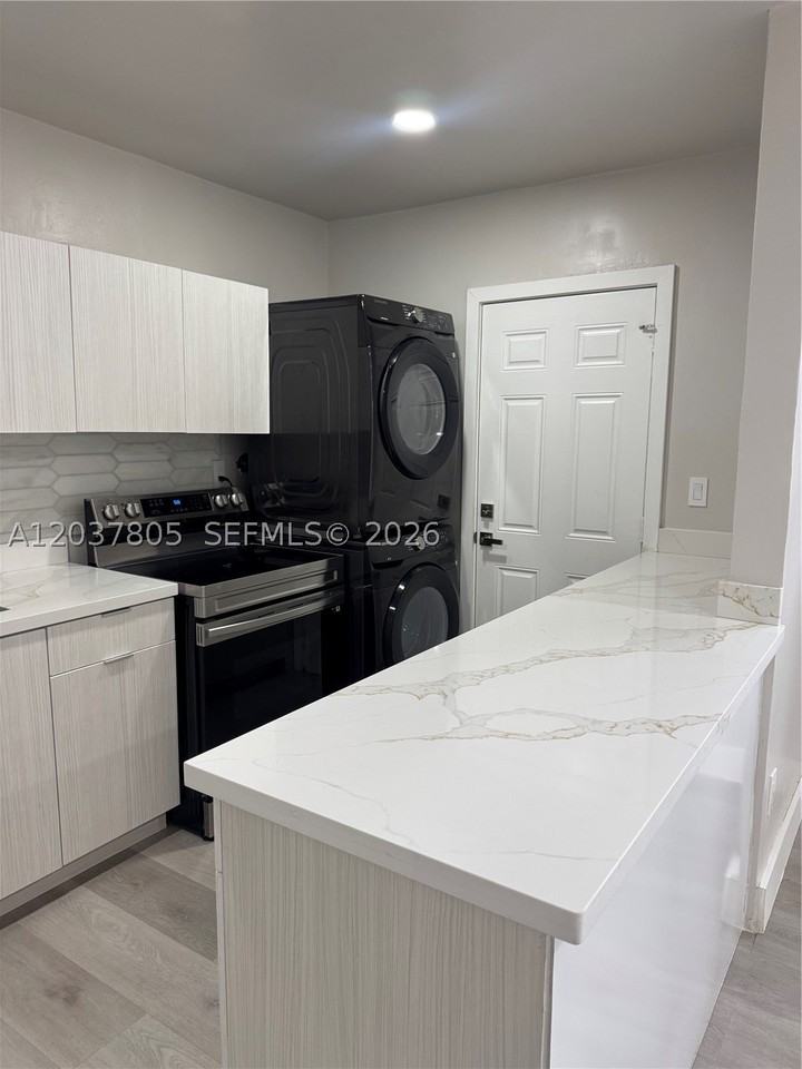 3000 Nw 91st St #3001 - Photo 5 of 14