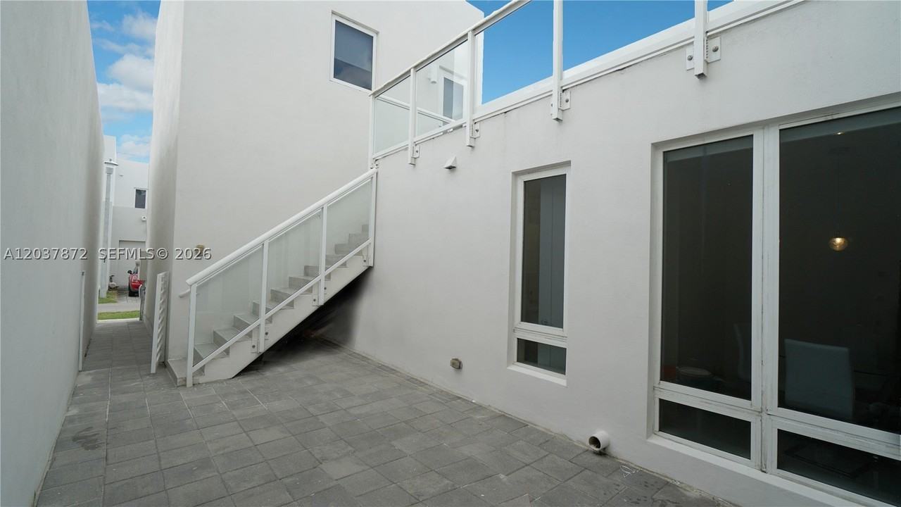 6421 Nw 104th Path - Photo 2 of 6