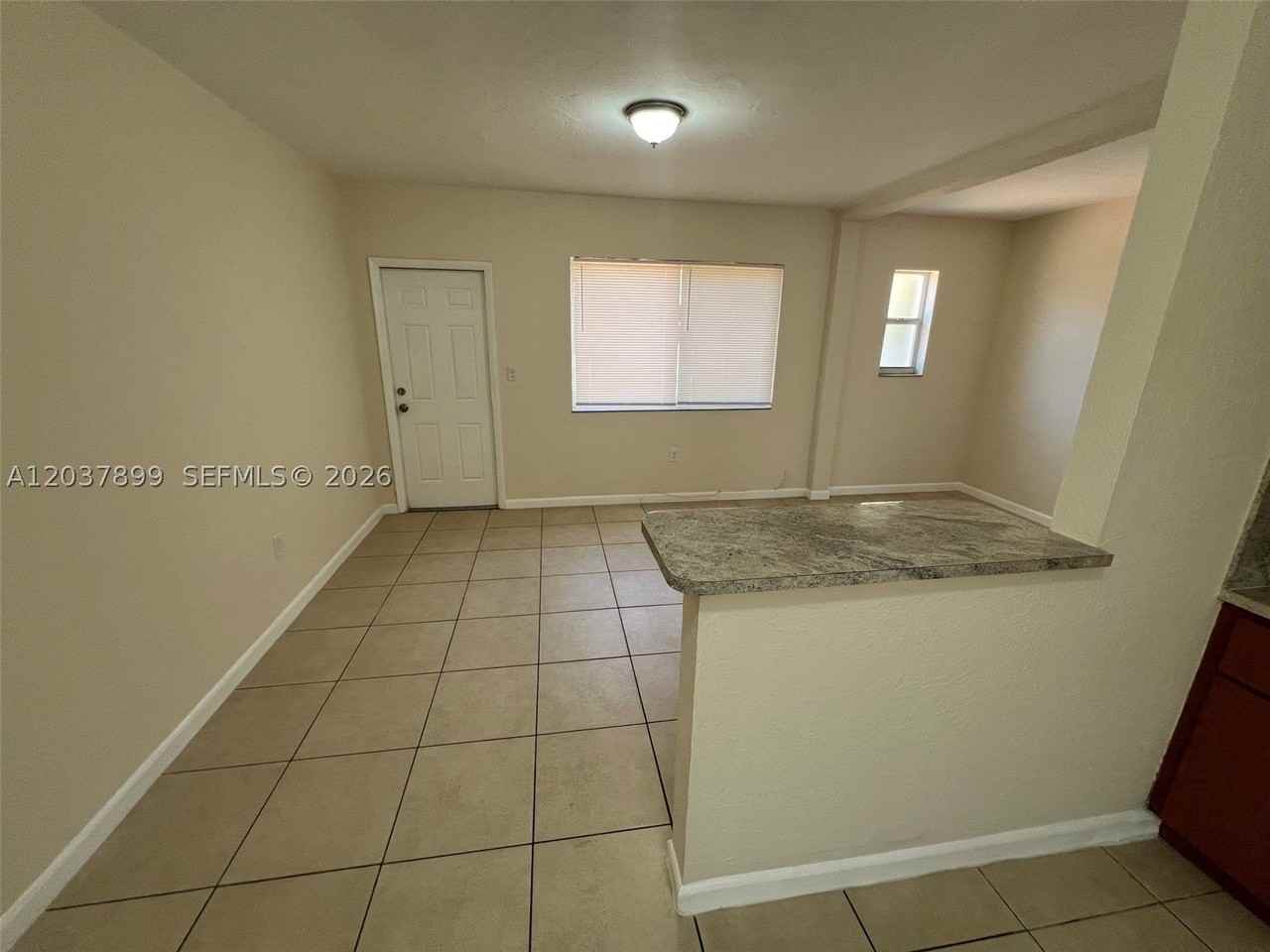 686 Ne 85th St #3B - Photo 4 of 5
