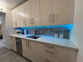 featured image of 8200 Sw 210th St #201