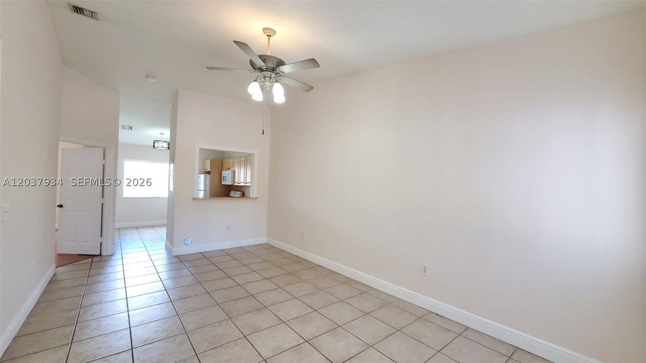640 Nw 79th Ave #202 - Photo 3 of 13