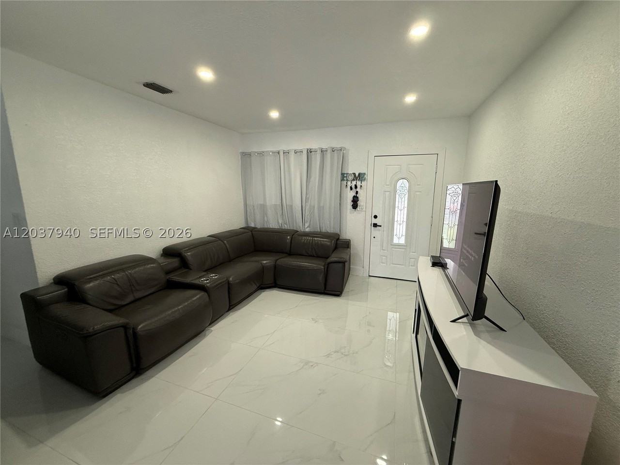 17221 Nw 32nd Ave #17221 - Photo 2 of 7