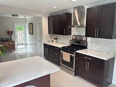 12500 Sw 104th Ter - Photo 2 of 17