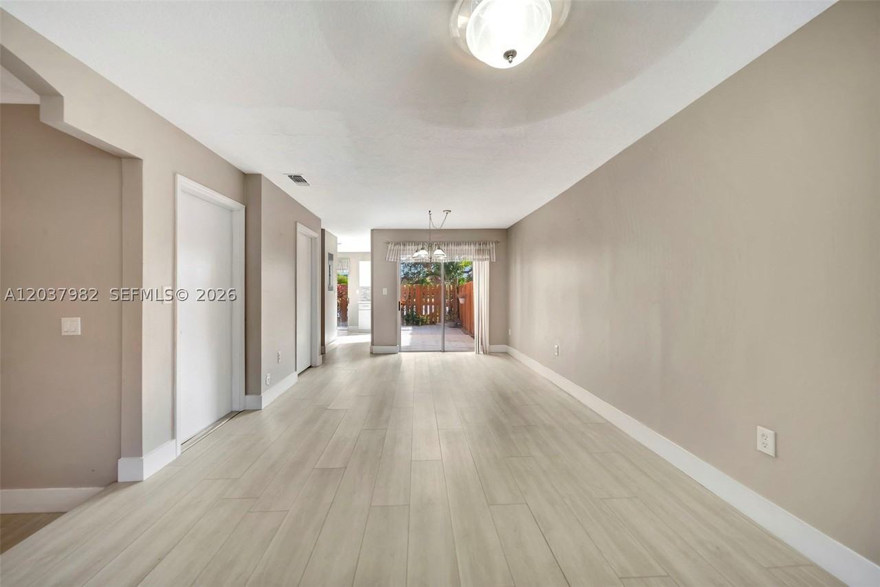 3773 Sw 153rd Ct #3773 - Photo 2 of 35