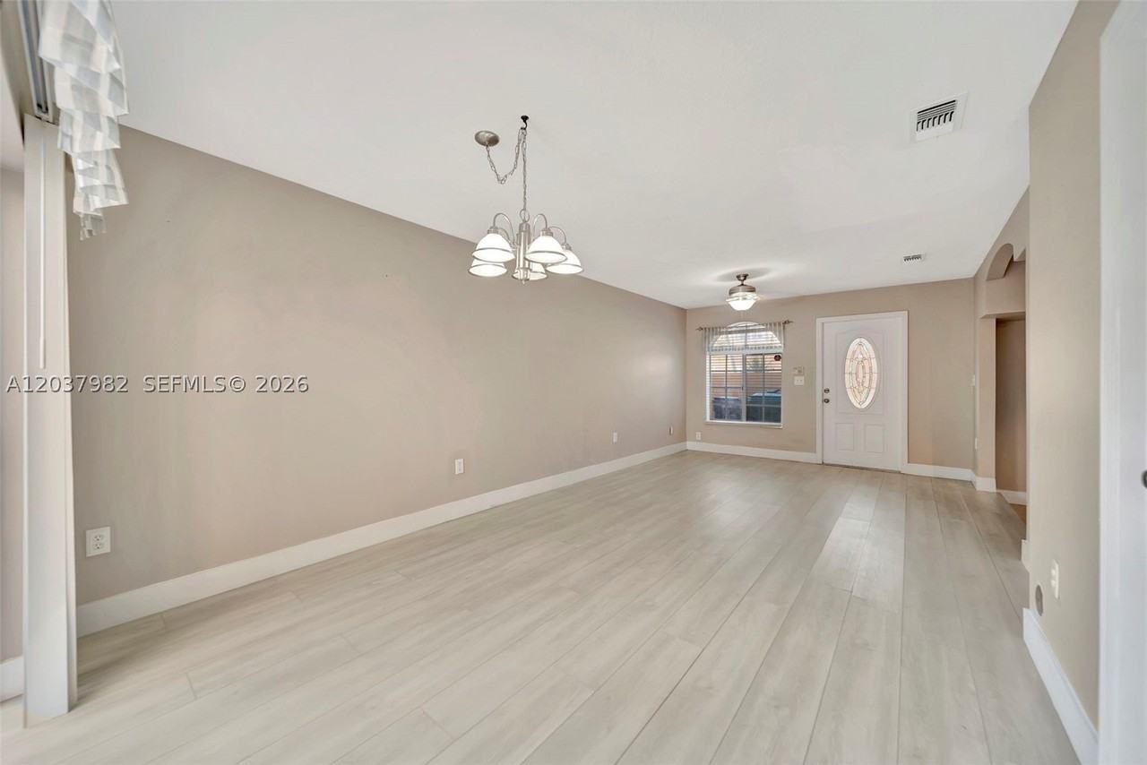 3773 Sw 153rd Ct #3773 - Photo 7 of 35