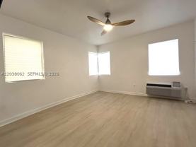 1027 Euclid Ave #5 - Photo 1 of 1