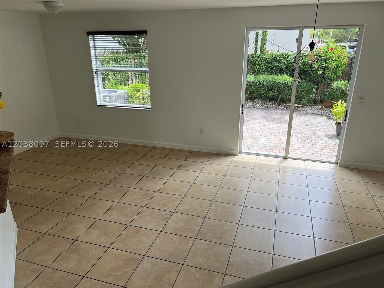2555 Sw 147th Path #2555 - Photo 5 of 18