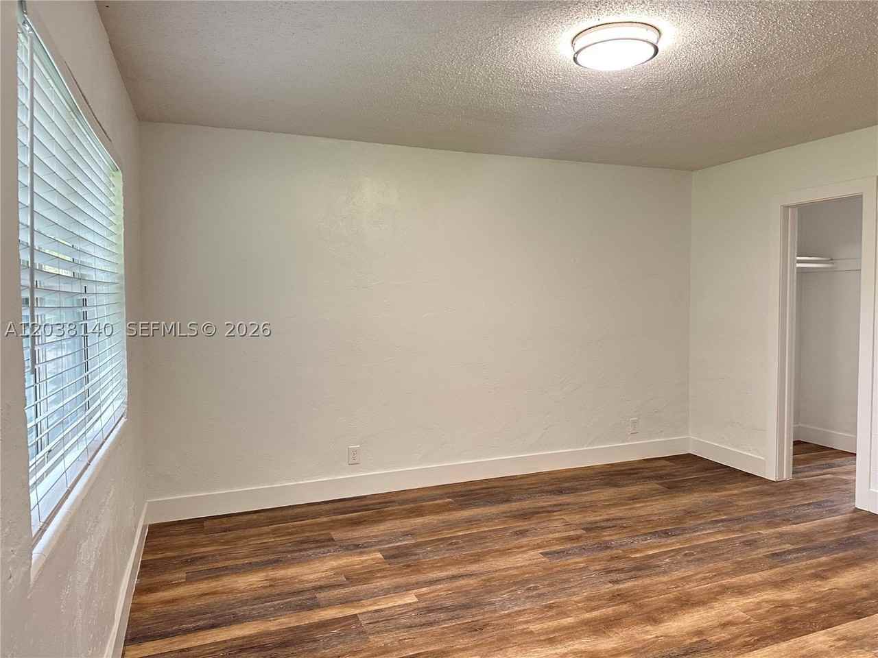 1821 Thomas St #2 - Photo 2 of 30