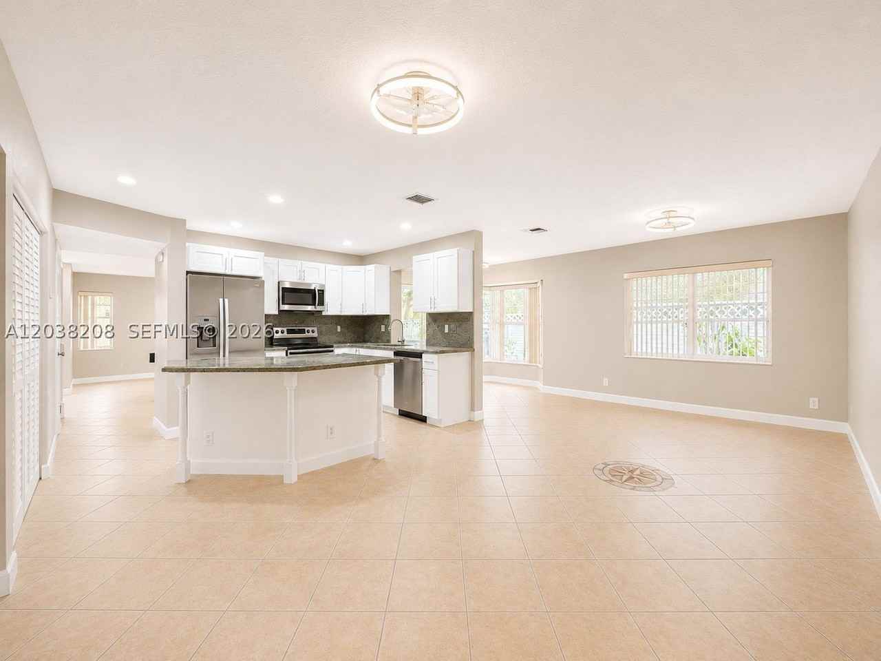 11188 Sandpoint Ter - Photo 5 of 32