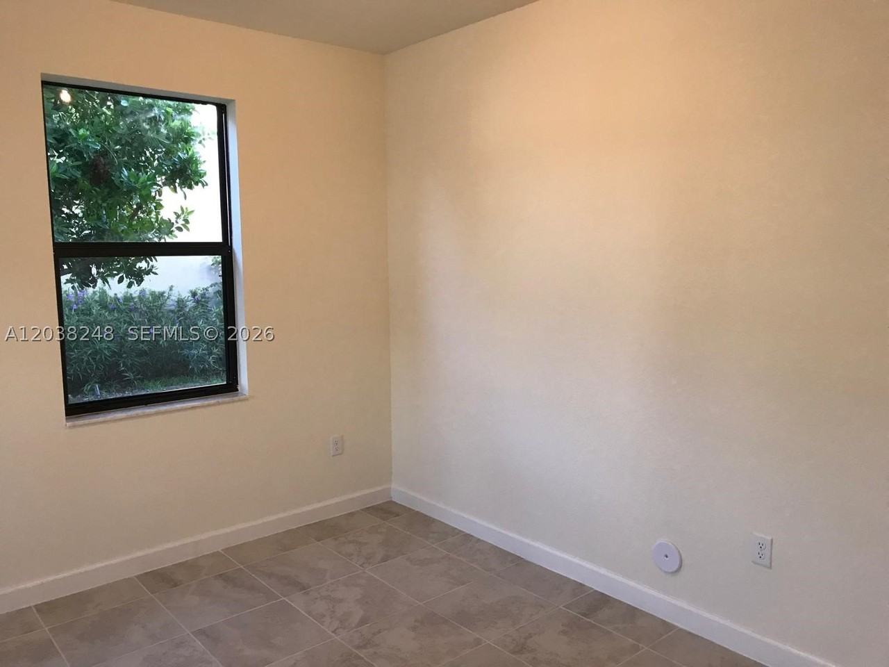 11520 Sw 250th HOMESTEAD #6040 - Photo 4 of 9