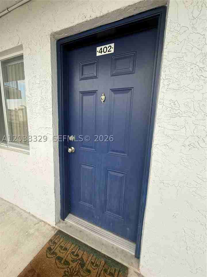 8740 N Sherman Cir #402 - Photo 7 of 13