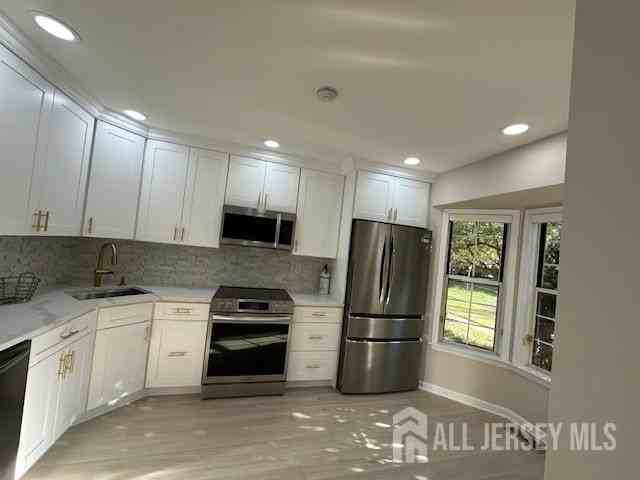 1 John Adams Ct #B - Photo 4 of 19