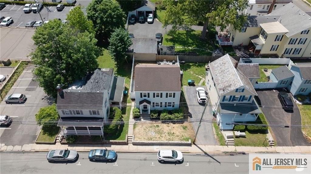 12 Capner St - Photo 5 of 34