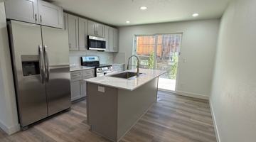 featured image of 1565 Carlin St