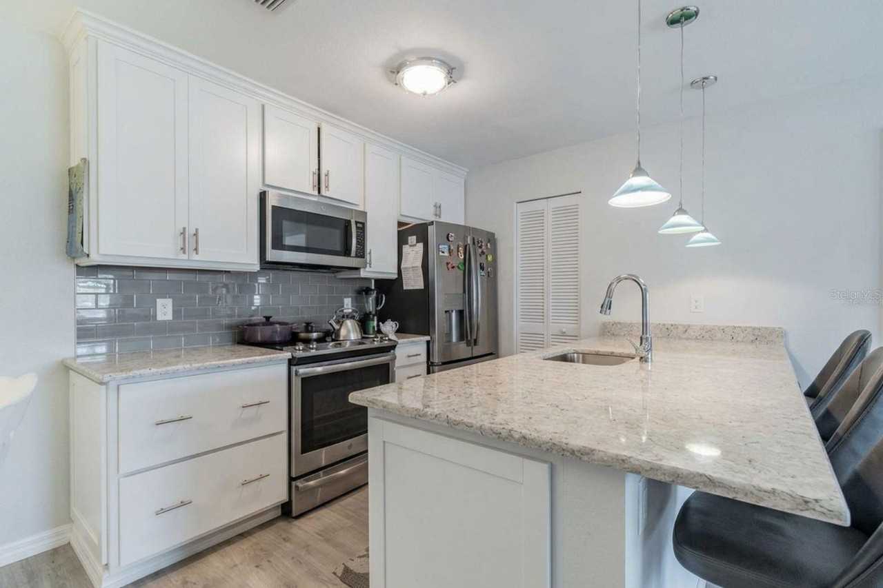 2724 72nd St W #2010 - Photo 2 of 17